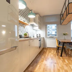 Wrocapartments Starcenter - Parking Free Apartment