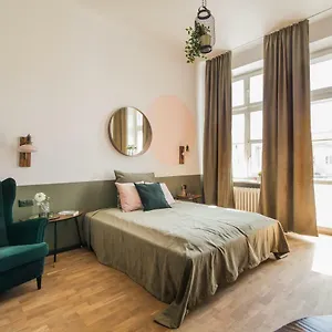 Nowy Swiat 28 Appartement Warschau